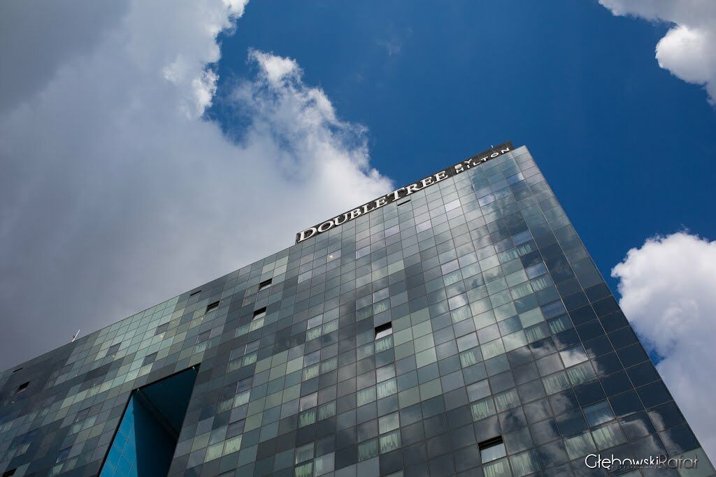 Doubletree By Hilton Lodz Hotel Exterior photo